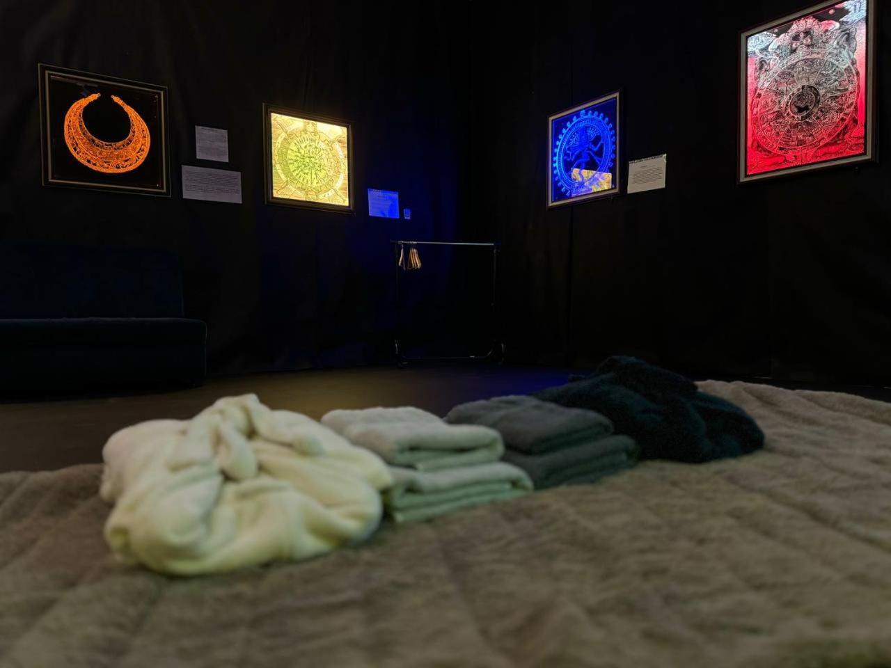 Арт-Вокзал Otel Kryvyi Rih Oda fotoğraf